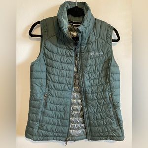 Columbia women’s omni-heat vest